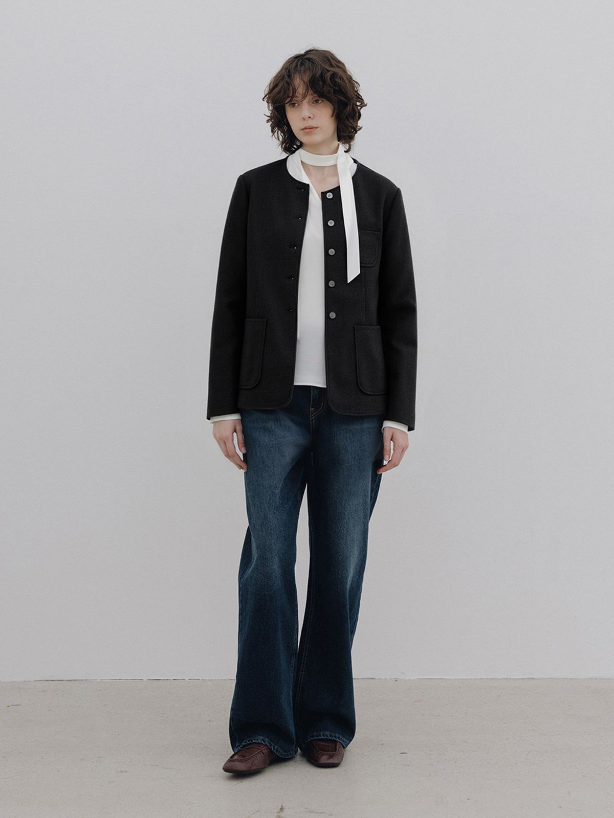 헌치(HUNCH) Tie Raglan Blouse (2color)