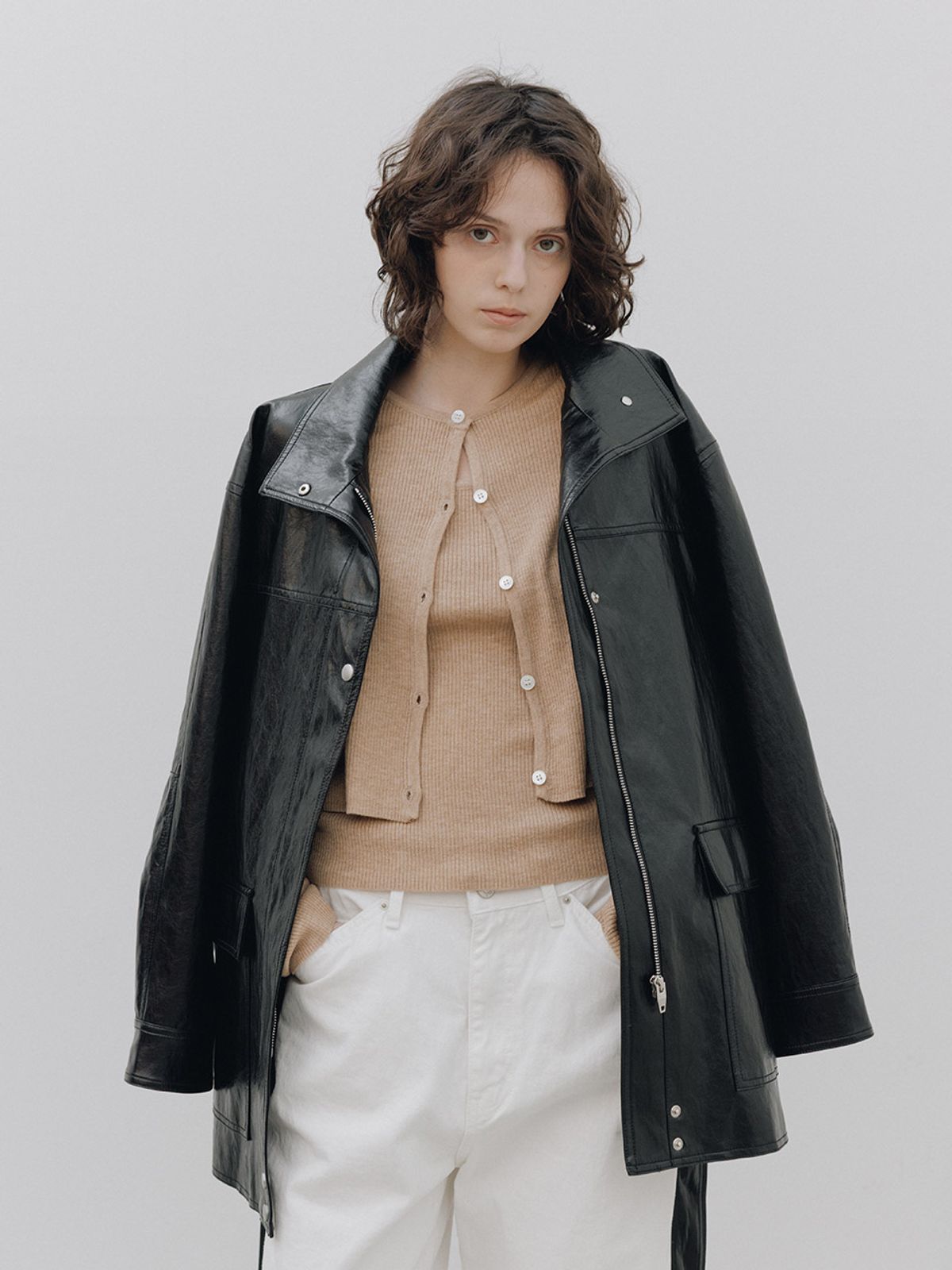 헌치(HUNCH) Fake Leather Half Trench