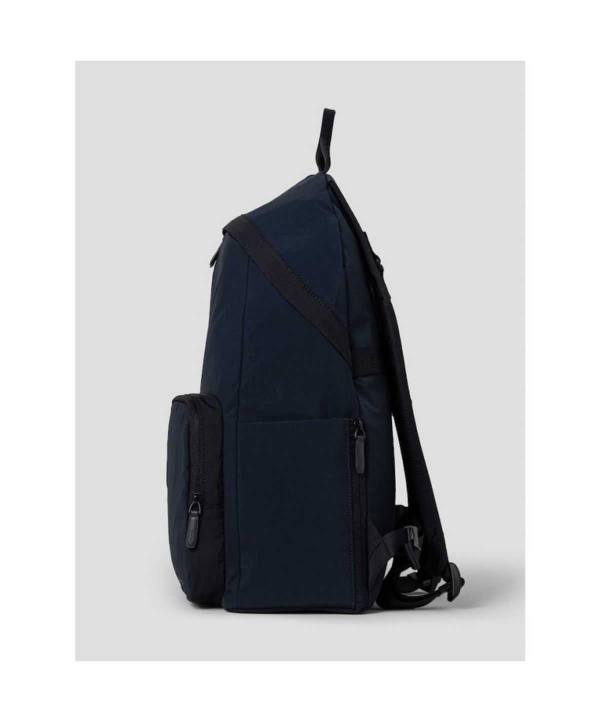 빈폴 액세서리(BEANPOLE ACCESSORY) 케이프 백팩  네이비