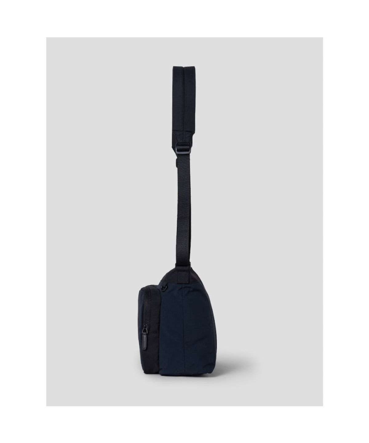 빈폴 액세서리(BEANPOLE ACCESSORY) 케이프 가로메신저  네이비