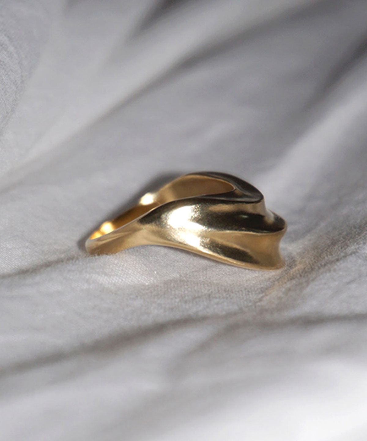 시에가하우스(SIEGA HOUSE) 3-LAYERED FOLD RING (GLOSSY- GOLD)