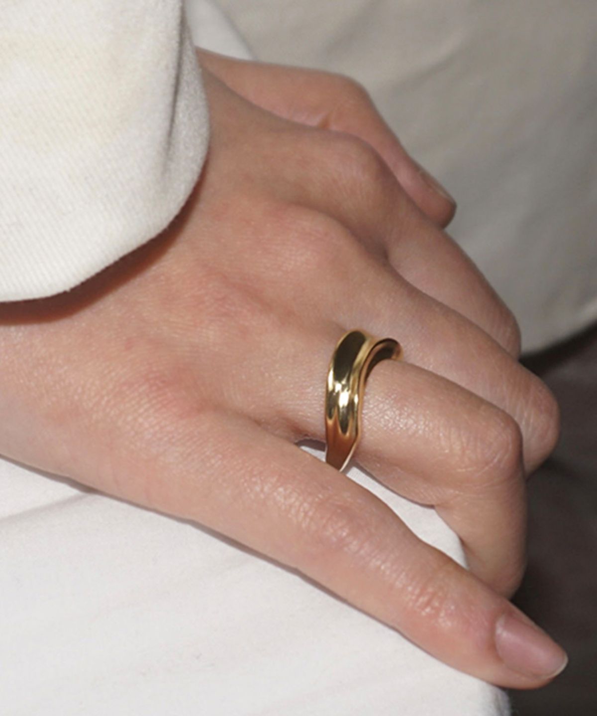 시에가하우스(SIEGA HOUSE) 2-LAYERED FOLD RING (GLOSSY- GOLD)