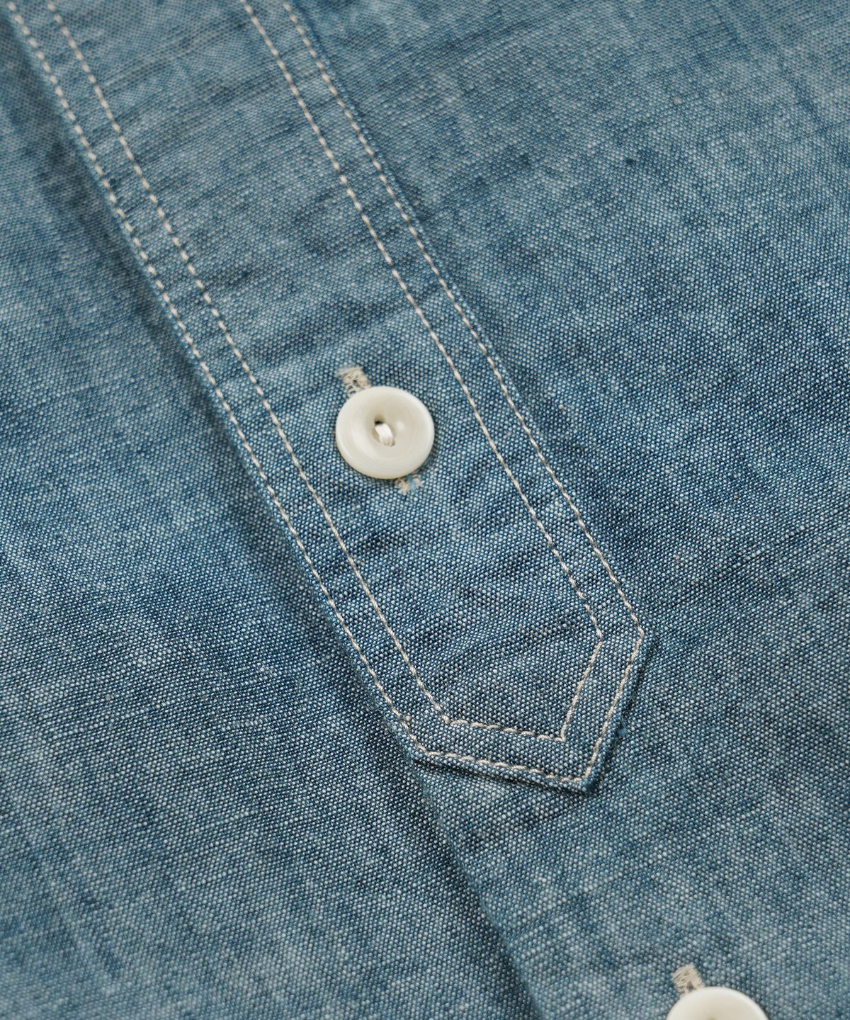 프리즘웍스(FRIZMWORKS) KUROKI CHAMBRAY WORK SHIRT _ WASHED BLUE