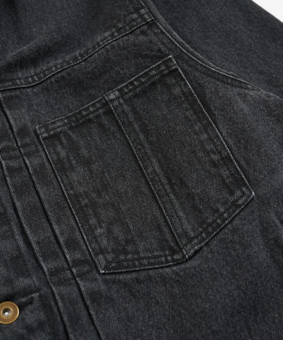 프리즘웍스(FRIZMWORKS) WASHED DENIM TRUCKER JACKET _ BLACK