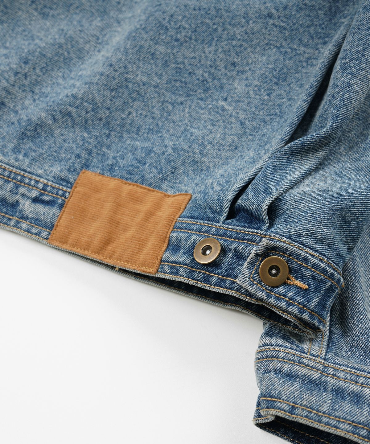프리즘웍스(FRIZMWORKS) WASHED DENIM TRUCKER JACKET _ BLUE