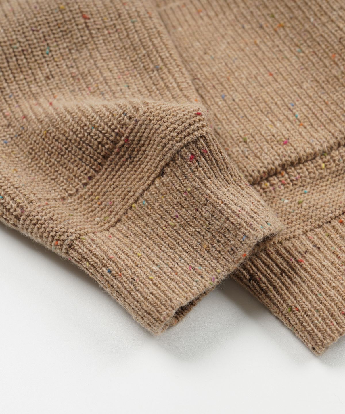 프리즘웍스(FRIZMWORKS) BOCACI WOOL ROUND CARDIGAN _ BEIGE