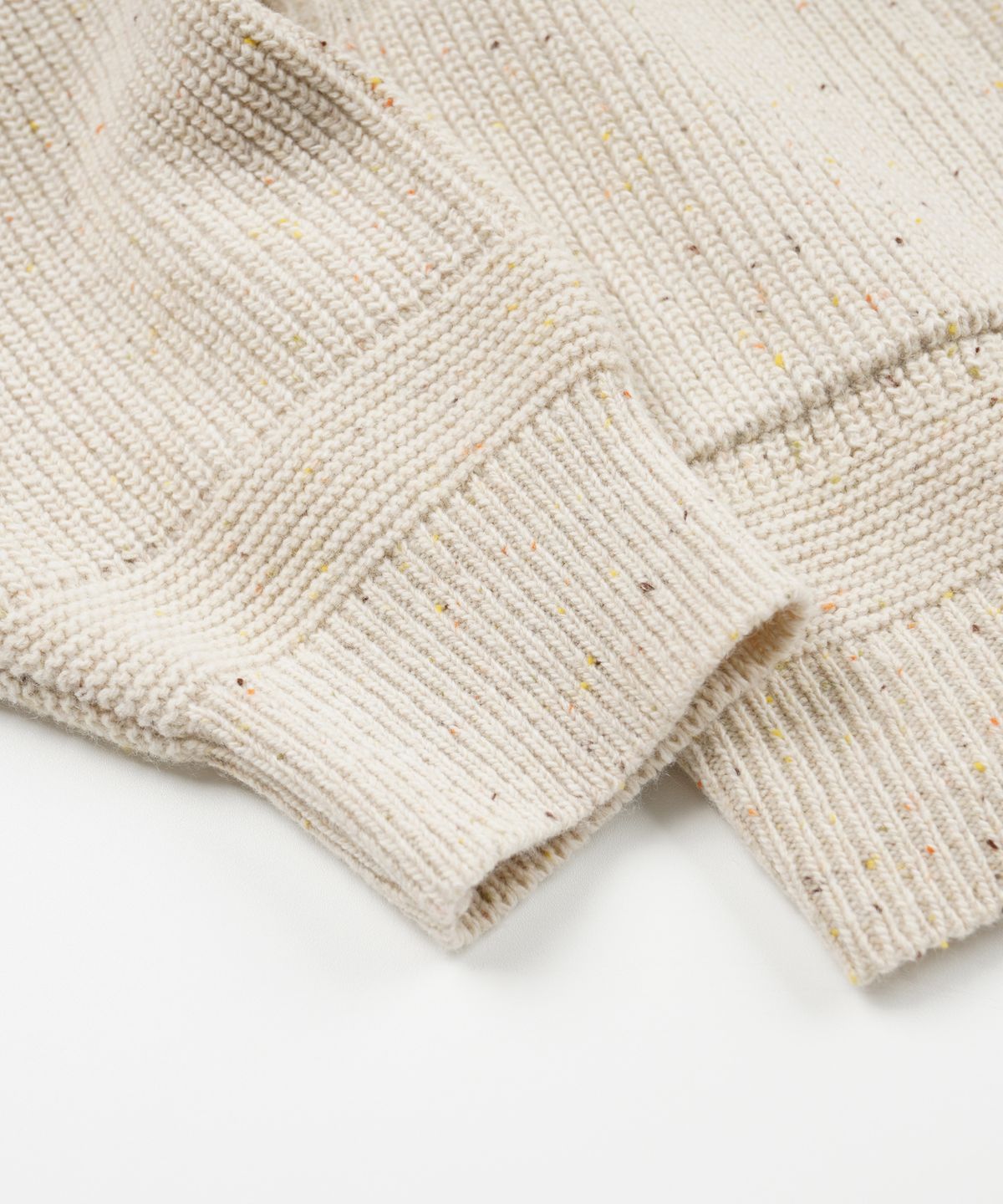 프리즘웍스(FRIZMWORKS) BOCACI WOOL ROUND CARDIGAN _ IVORY