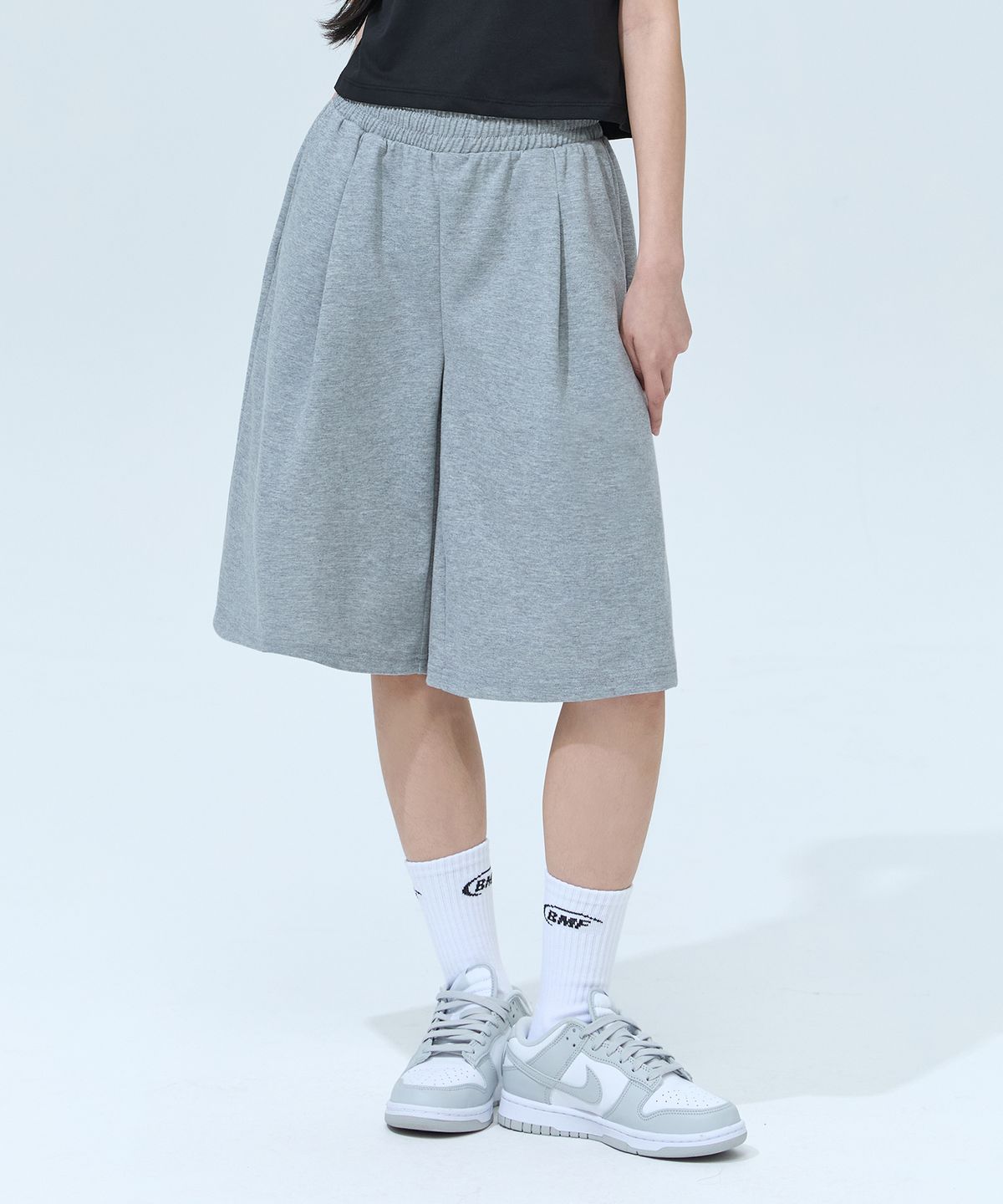 블랙몬스터핏(BLACK MONSTER FIT) 코튼라이크 와이드 버뮤다 팬츠 (GRAY) / BM260113