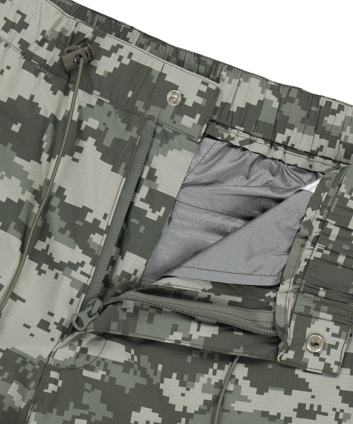 위캔더스(WKNDRS) DIGI CAMO PARACHUTE PANTS (L.KHAKI)