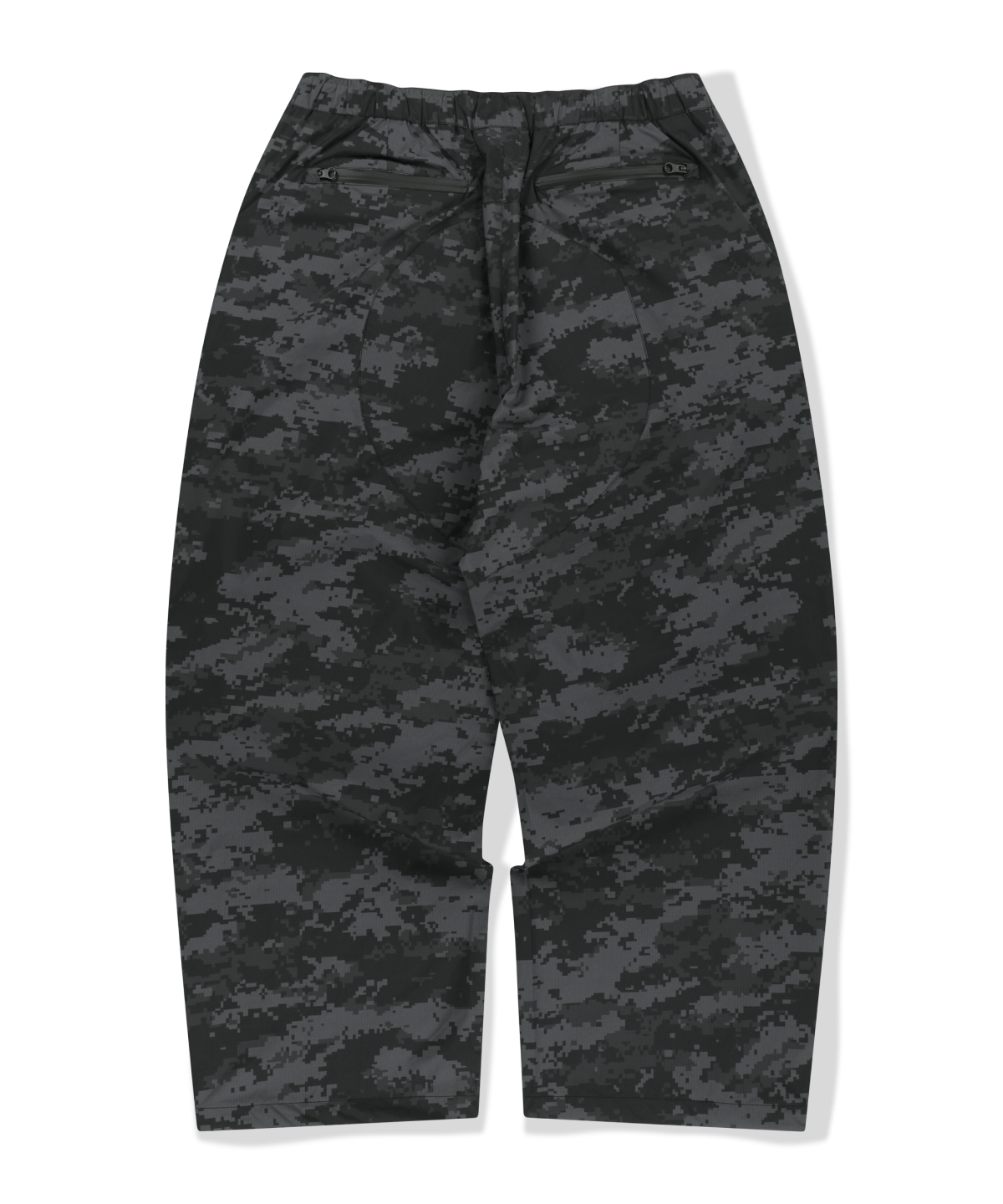 위캔더스(WKNDRS) DIGI CAMO PARACHUTE PANTS (BLACK)