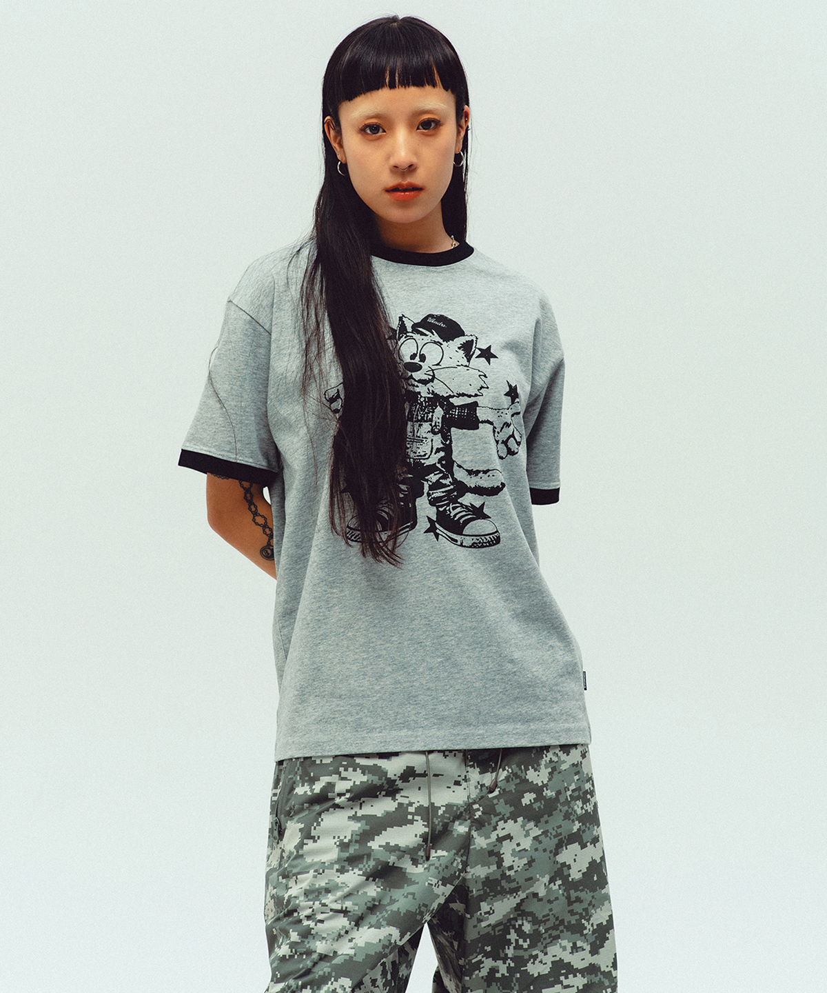 위캔더스(WKNDRS) CAT RINGER T-SHIRT (M.GREY)