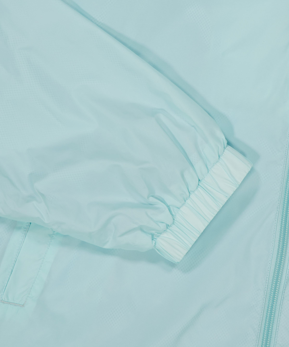 위캔더스(WKNDRS) LIGHTWEIGHT WINDBREAKER (S.BLUE)