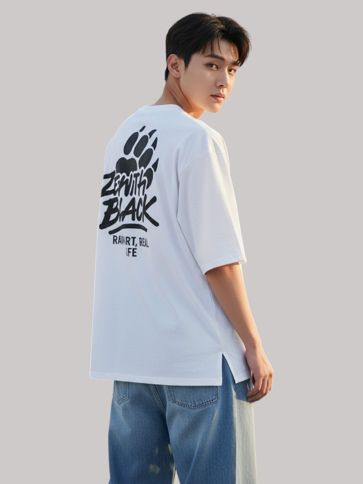 지블랙(ZBLACK) 베어풋 그래피티  7부 티셔츠(WHITE)