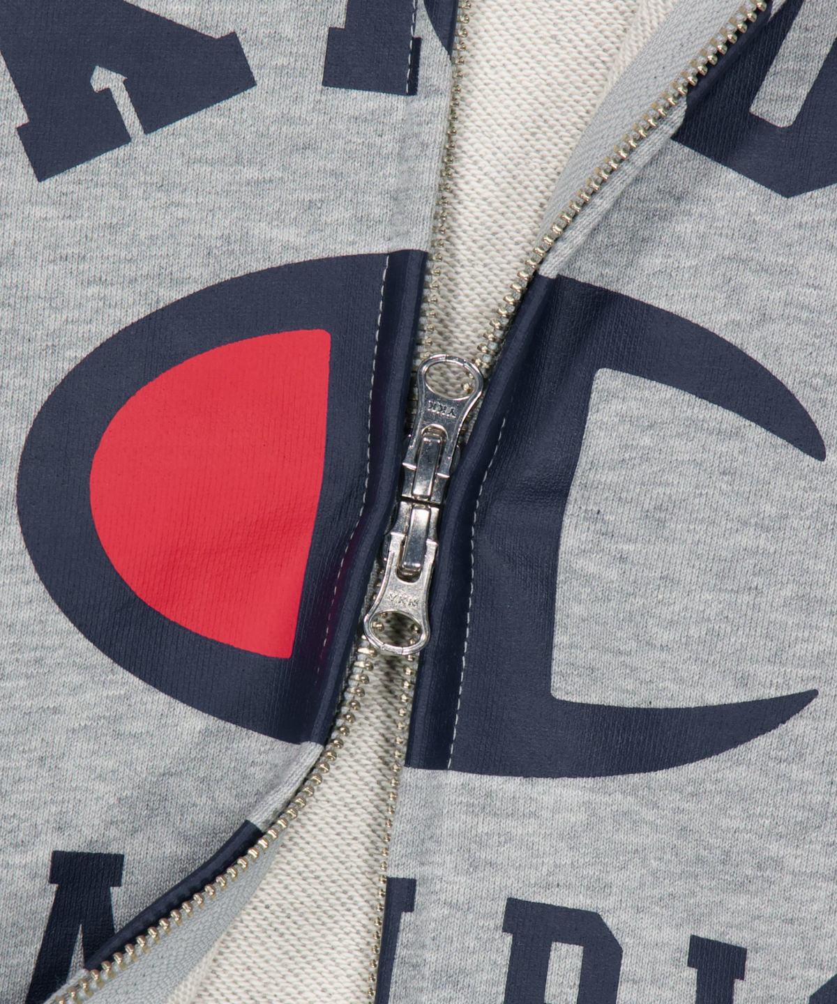 위캔더스(WKNDRS) WKNDRS x CHAMPION LOGO ZIP-UP HOODIE (M.GREY)