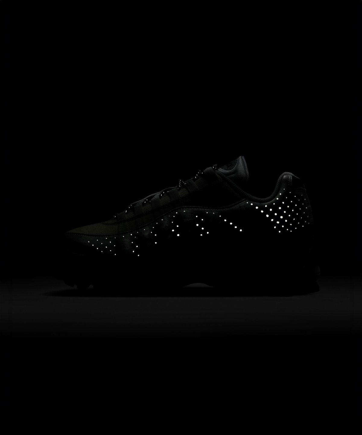 나이키(NIKE) 나이키 에어 맥스 95 성수 - 포톤 더스트:메탈릭 실버 / IQ3363-025