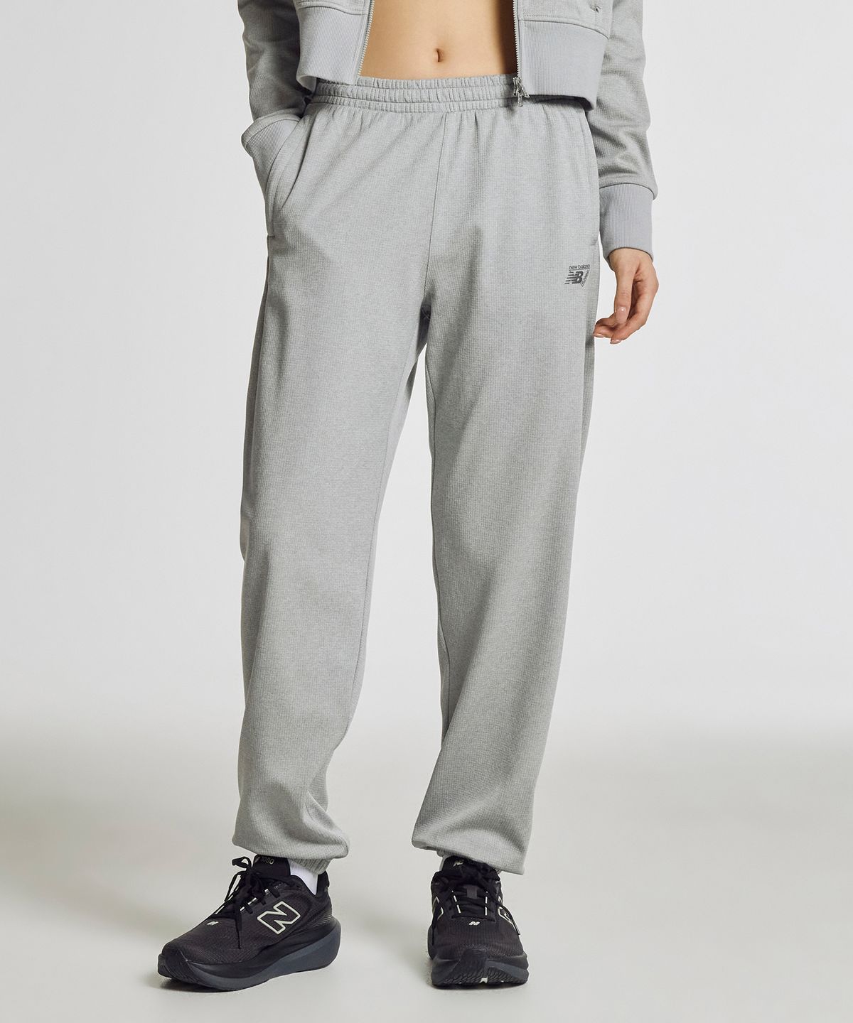 뉴발란스(NEW BALANCE) NBMLG15212 / WOMEN PF 올데이 조거팬츠 (GRAY)