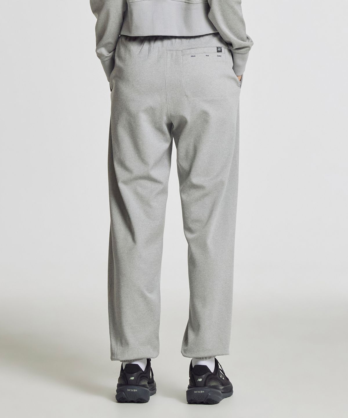 뉴발란스(NEW BALANCE) NBMLG15212 / WOMEN PF 올데이 조거팬츠 (GRAY)
