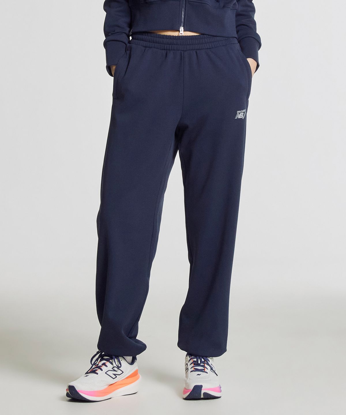 뉴발란스(NEW BALANCE) NBMLG15212 / WOMEN PF 올데이 조거팬츠 (NAVY)