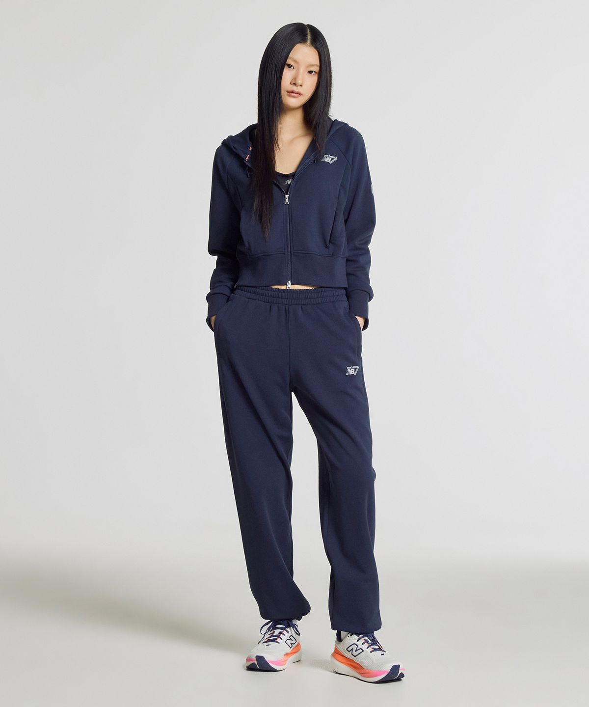 뉴발란스(NEW BALANCE) NBMLG15212 / WOMEN PF 올데이 조거팬츠 (NAVY)