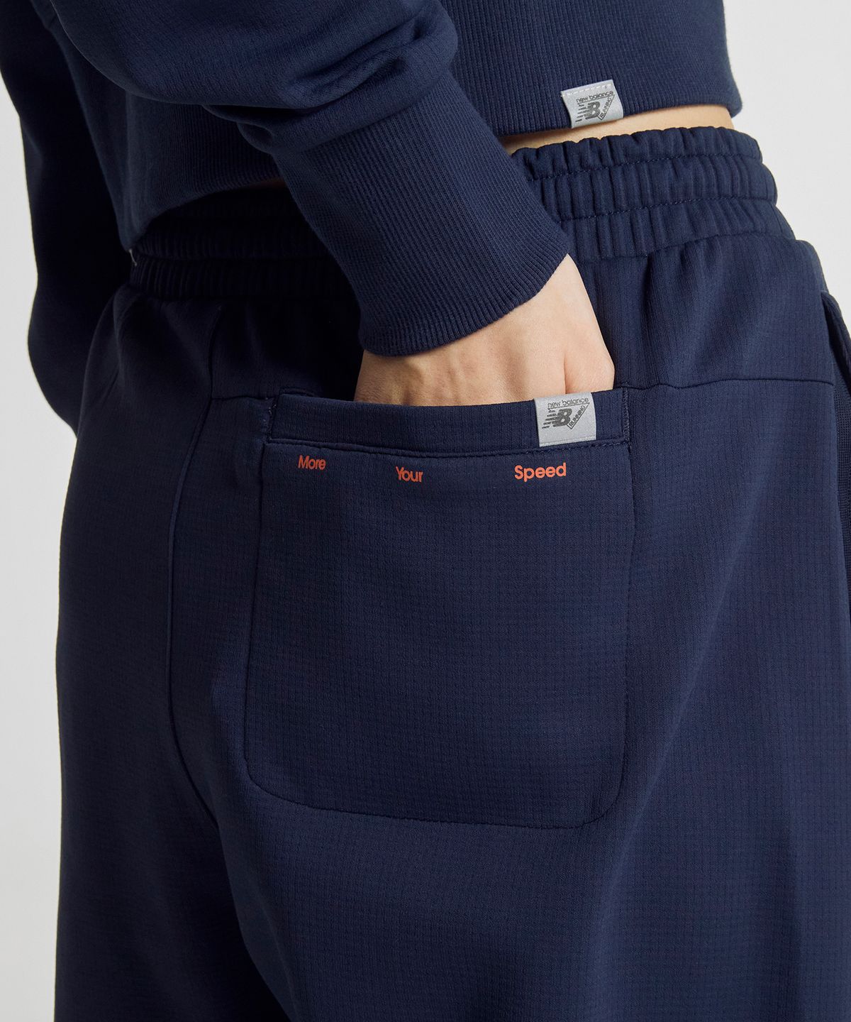 뉴발란스(NEW BALANCE) NBMLG15212 / WOMEN PF 올데이 조거팬츠 (NAVY)