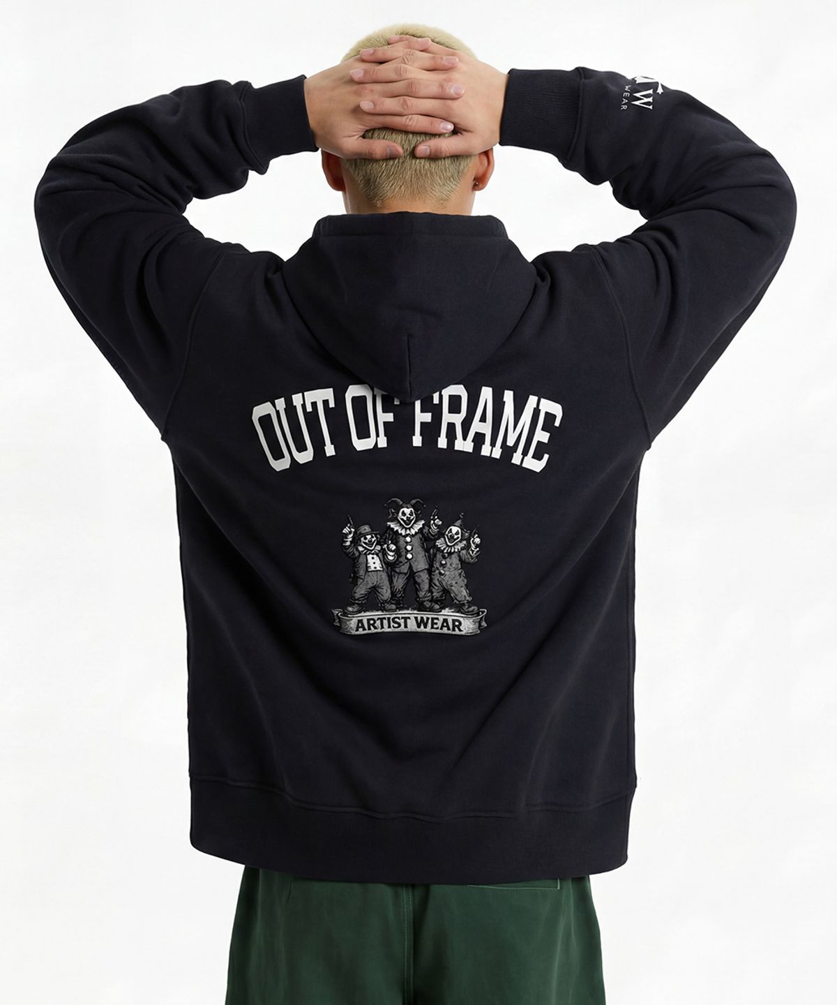 아티스트웨어(ARTISTWEAR) [ATW] 아웃오브프레임 후드티 - 2COLOR