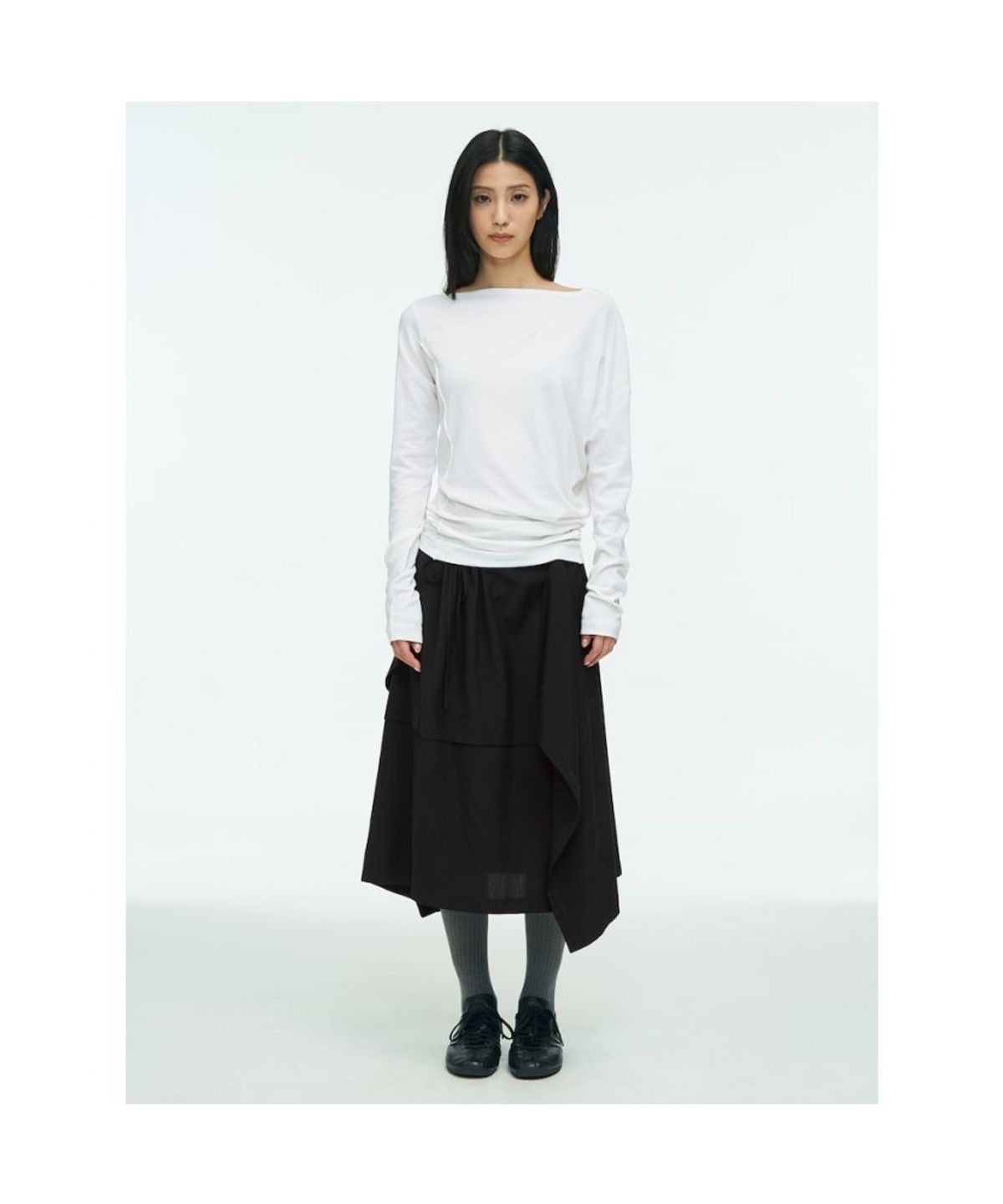 앙개(ANGGAE) Asymmetrical Drape  TShirt  White