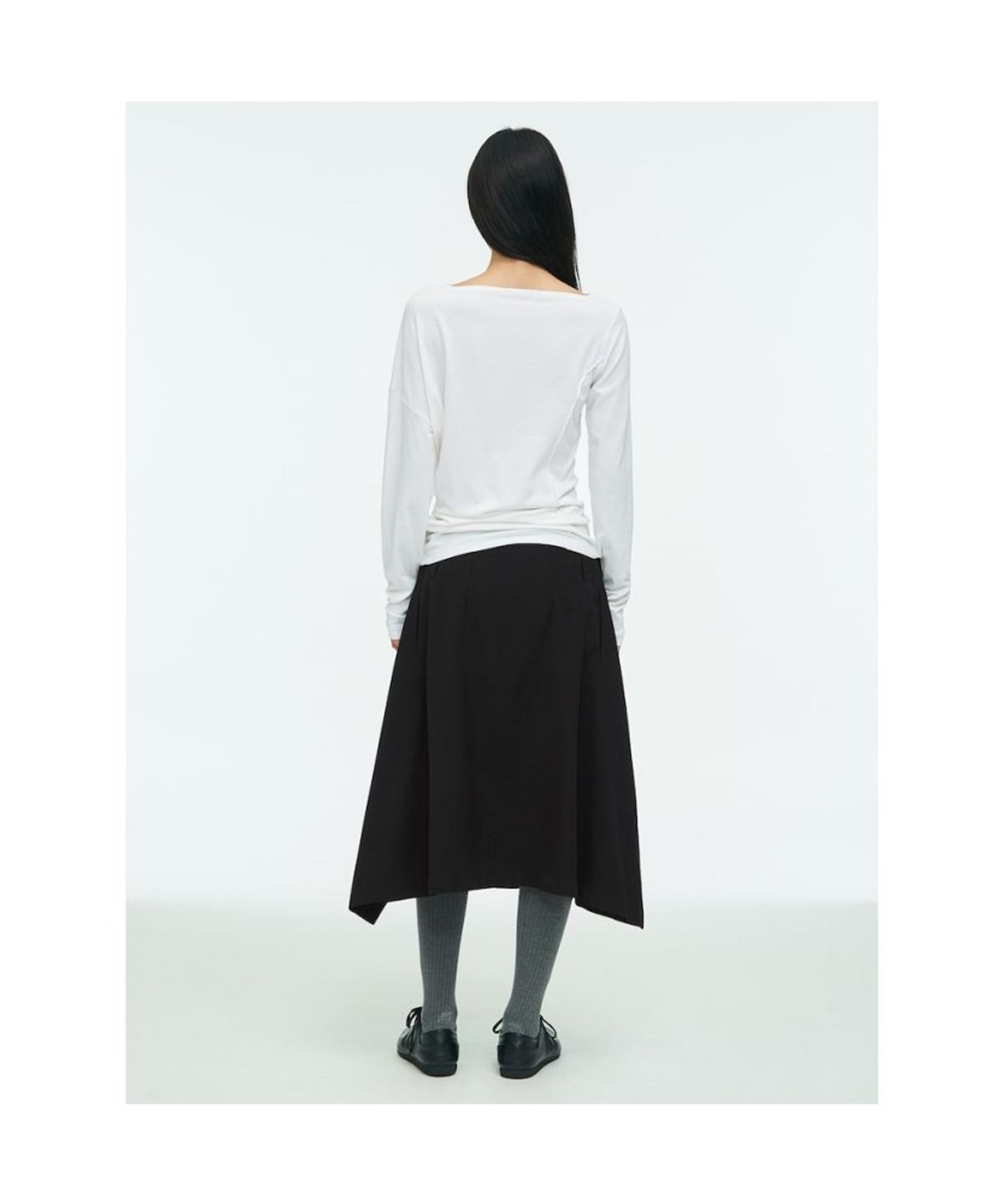 앙개(ANGGAE) Asymmetrical Drape  TShirt  White