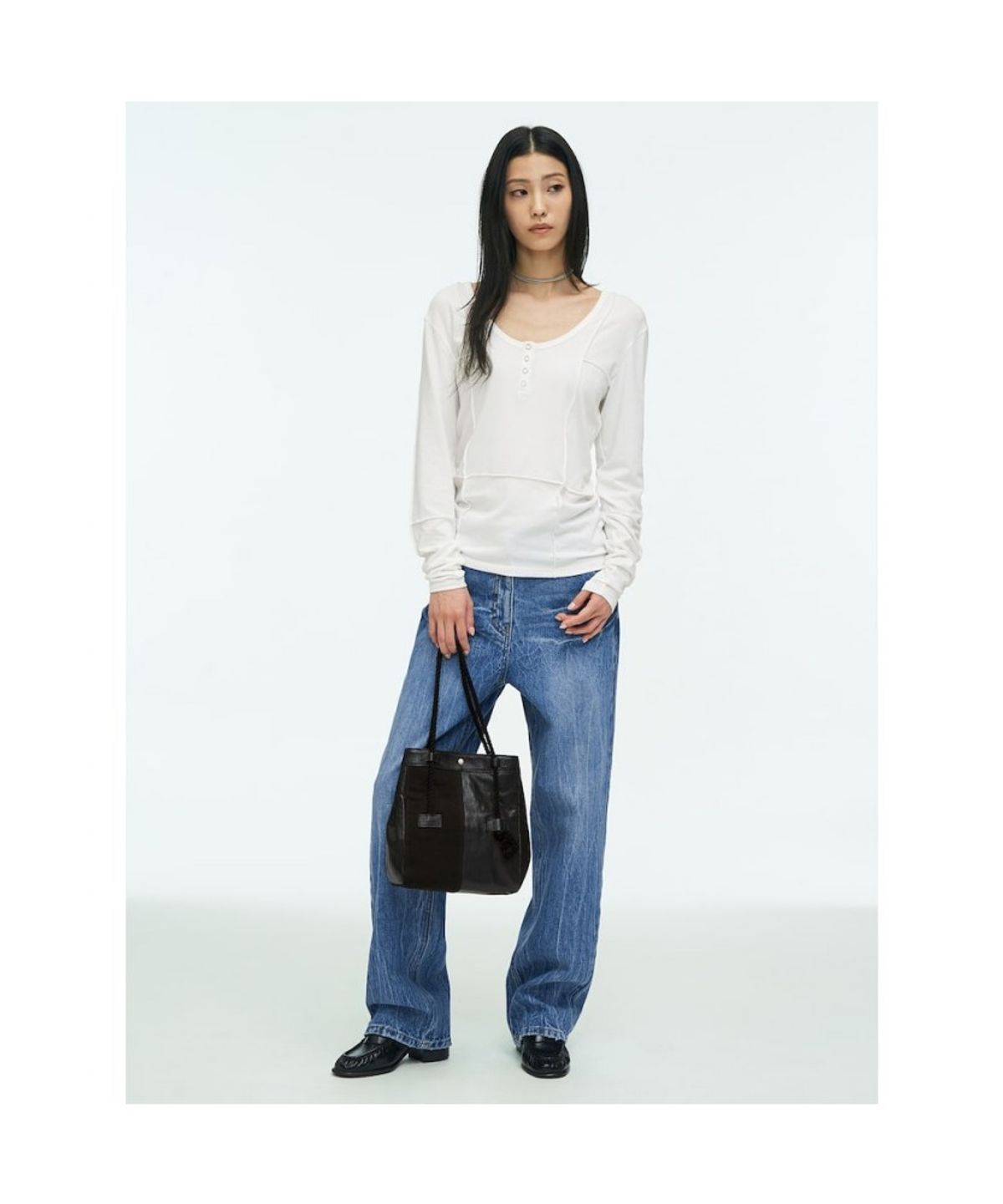 앙개(ANGGAE) Henry Neck TShirt   White