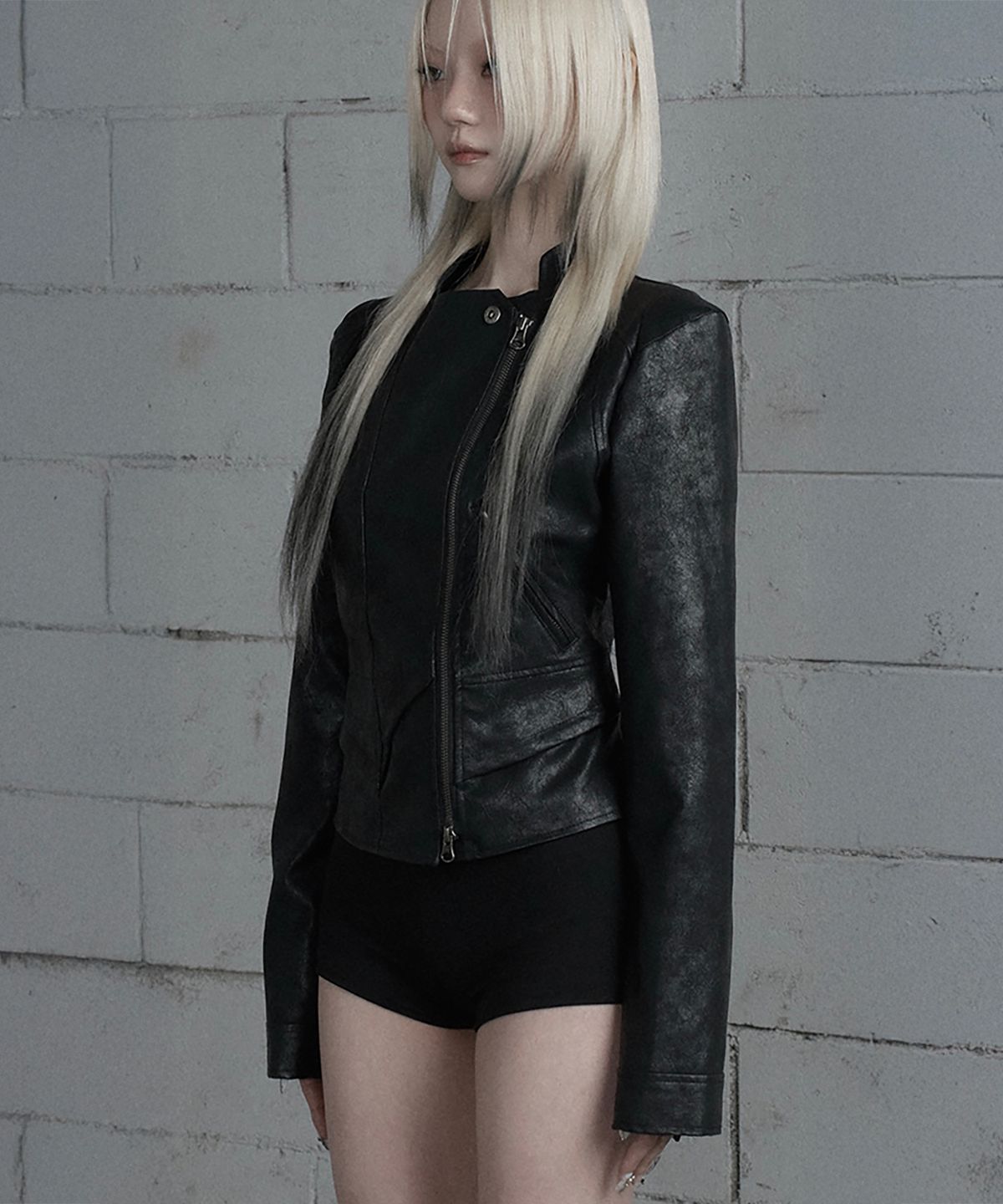 에트오소메(ETRE AU SOMMET) Slim Cutline Two-Way Racing Jacket (Black)