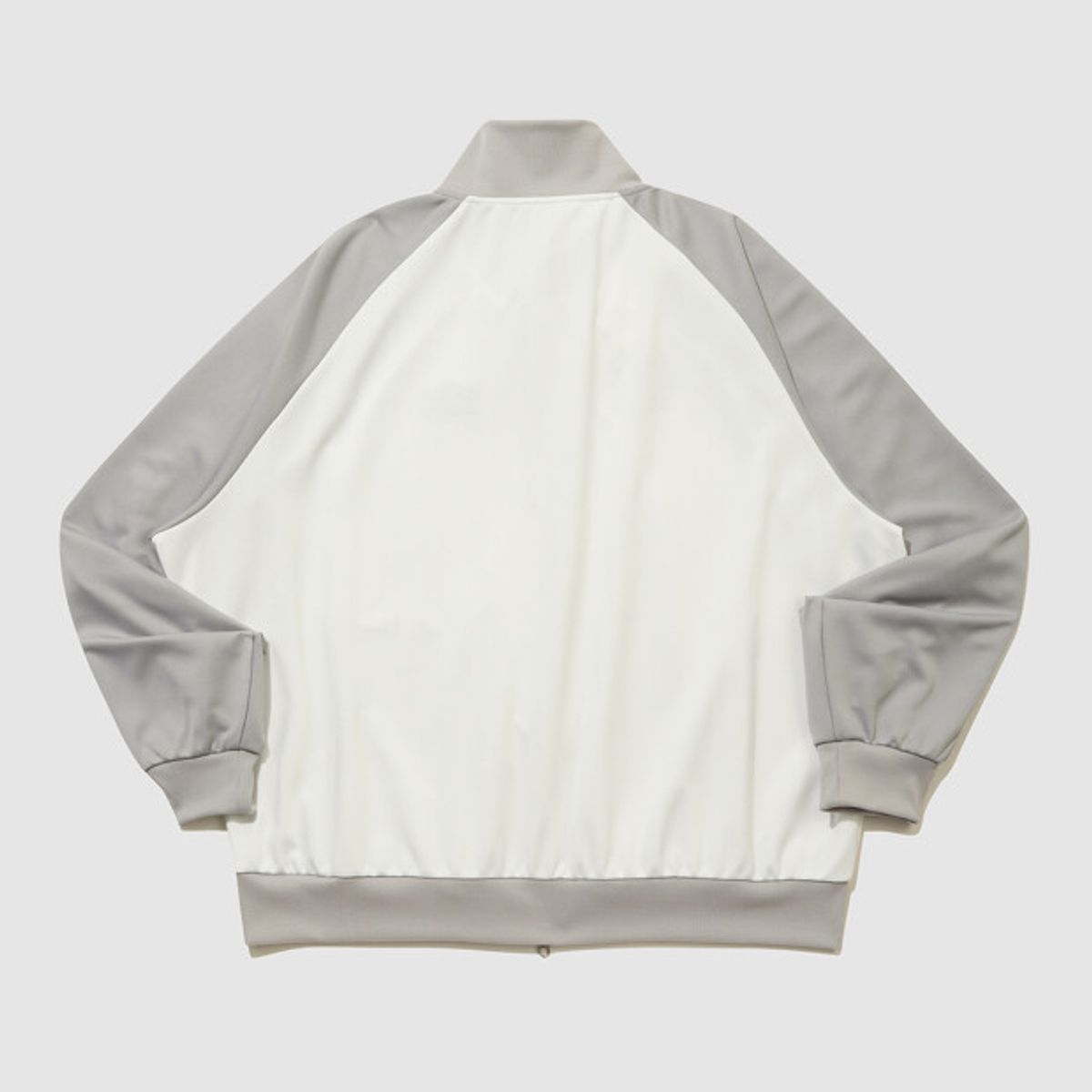 엄브로(UMBRO) 사이드 다이아 트랙 자켓 아이보리 UR124CFT14