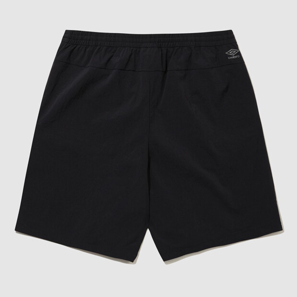 엄브로(UMBRO) 올라운드 벤틸 4.5부 반바지 블랙 UR121SHP29