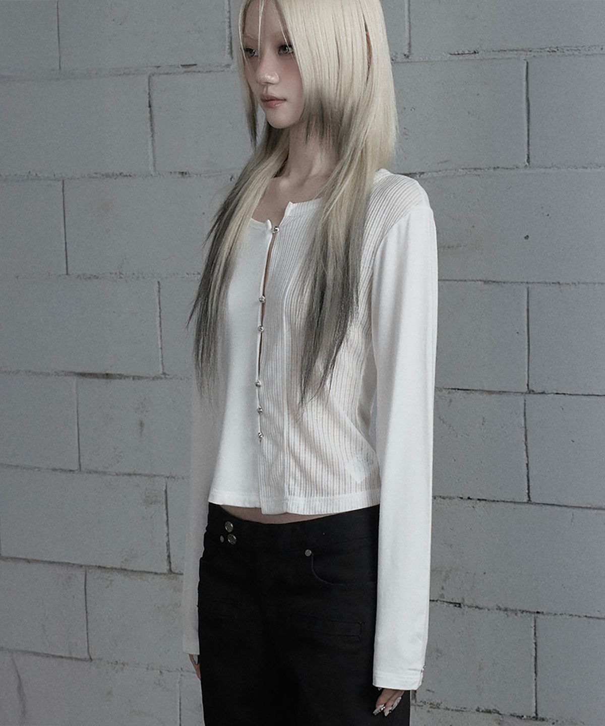 에트오소메(ETRE AU SOMMET) Unbal Color-Block Button Point Cardigan (lvory)