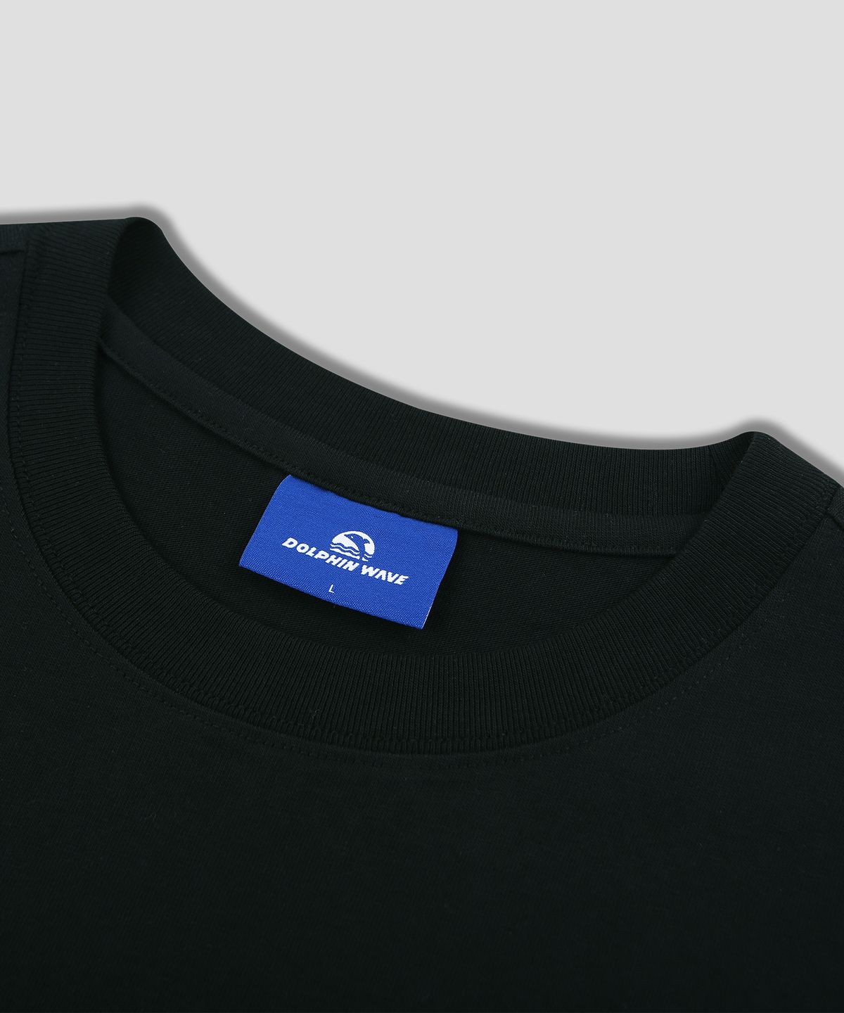 돌핀웨이브어패럴(DOLPHIN WAVE APPAREL) 돌핀 루즈 크롭 반팔 티셔츠 블랙