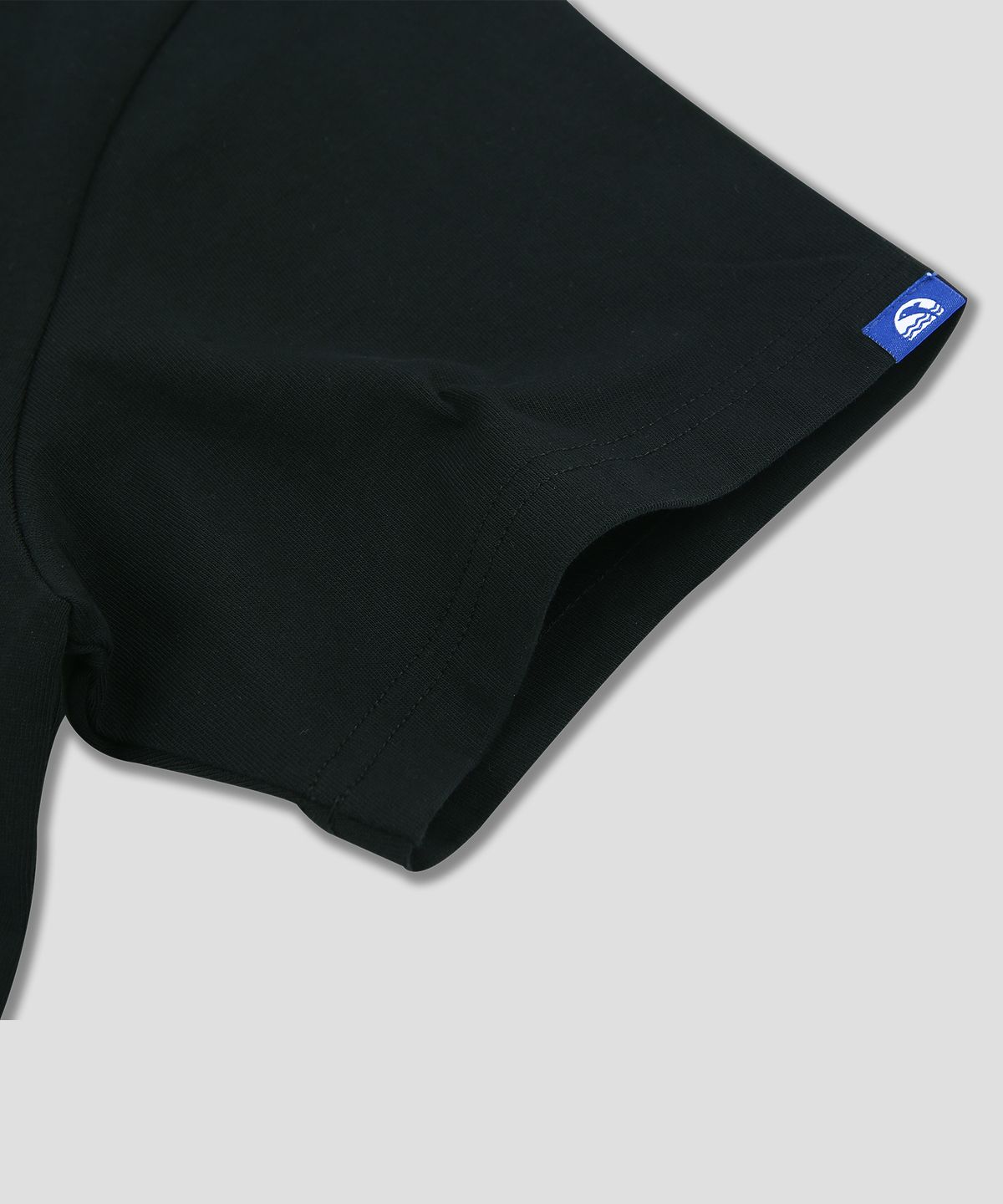 돌핀웨이브어패럴(DOLPHIN WAVE APPAREL) 돌핀 루즈 크롭 반팔 티셔츠 블랙