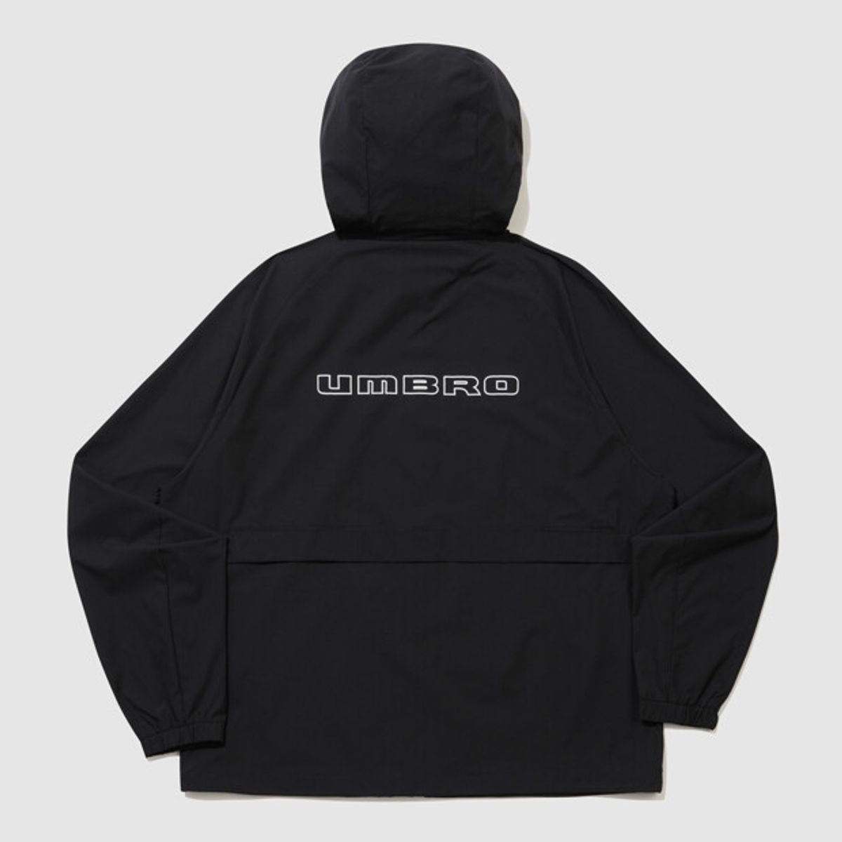 엄브로(UMBRO) 올라운드 경량 스트레치 후드형 바람막이 자켓 블랙 UR124SJK31