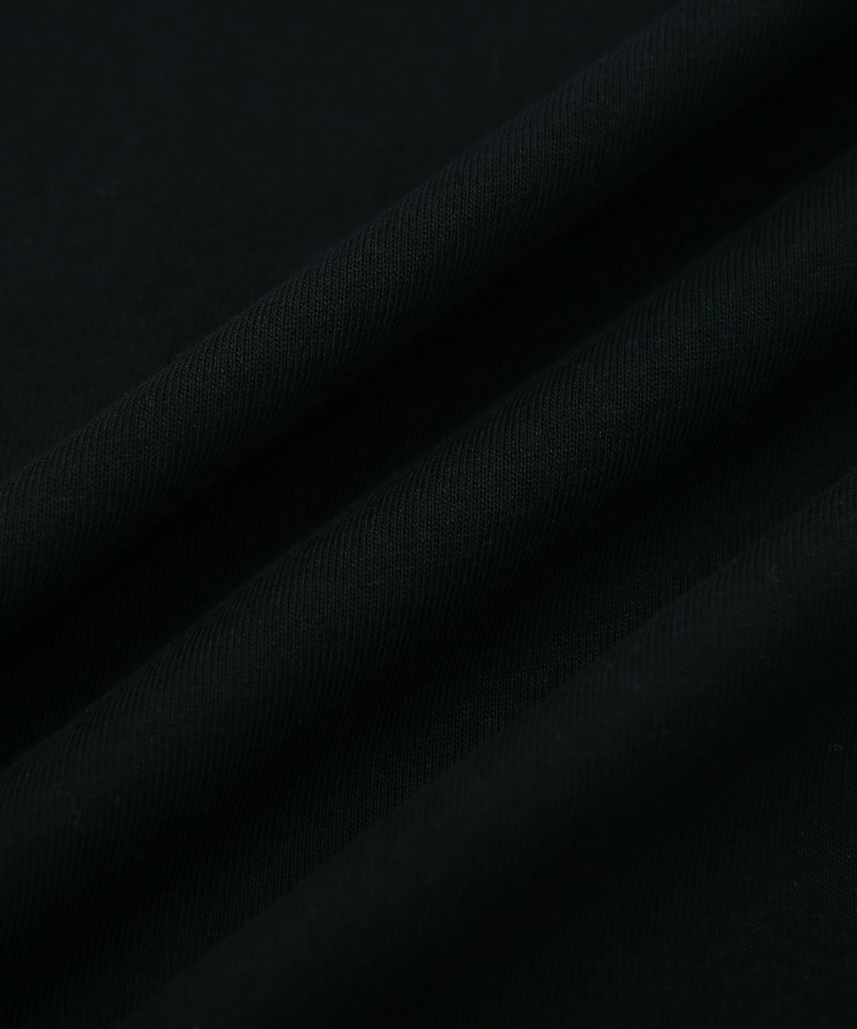 돌핀웨이브어패럴(DOLPHIN WAVE APPAREL) 돌핀 루즈 스쿱넥 슬리브리스 탑 블랙