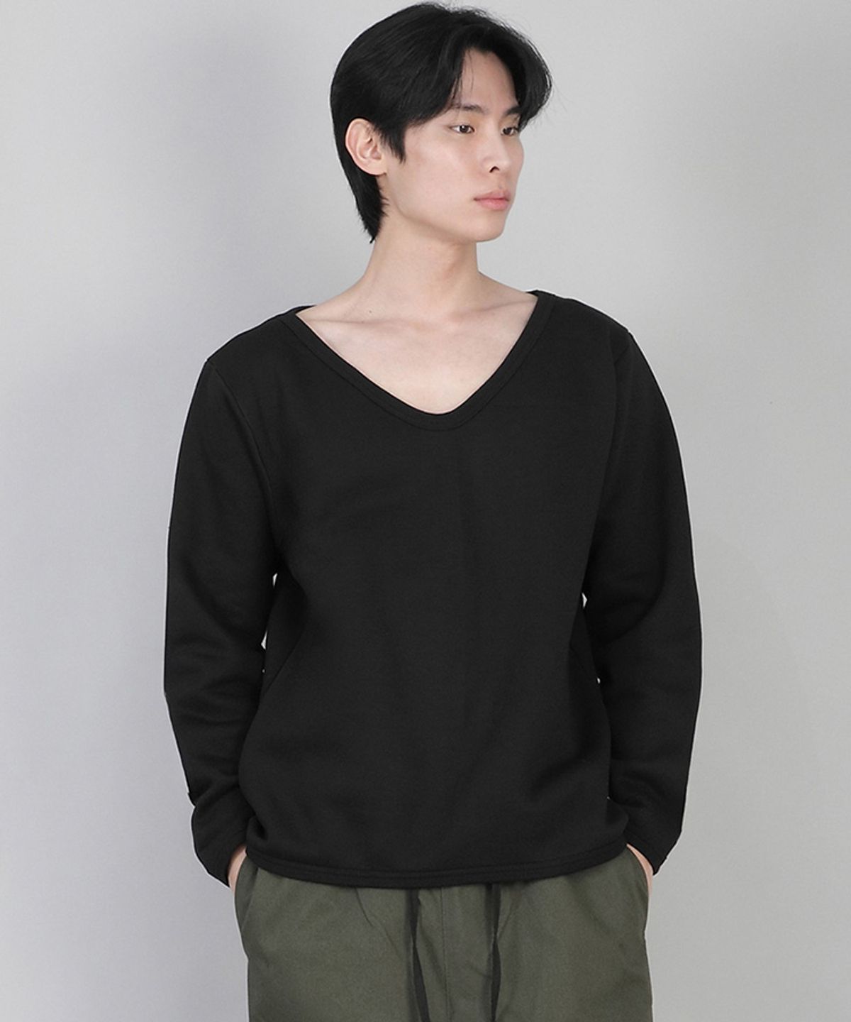 세인트크루(SAINTCREW) 기모 무지 BIG V넥 스웨트셔츠 BIGV-872 블랙