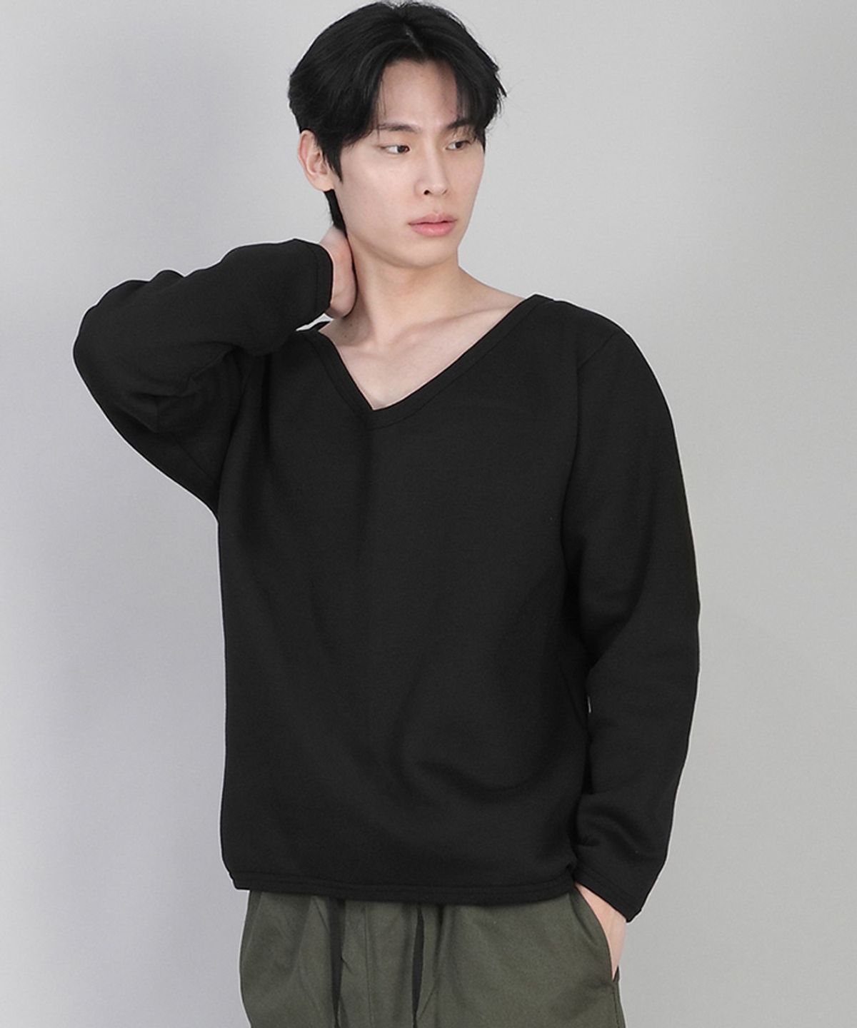 세인트크루(SAINTCREW) 기모 무지 BIG V넥 스웨트셔츠 BIGV-872 블랙