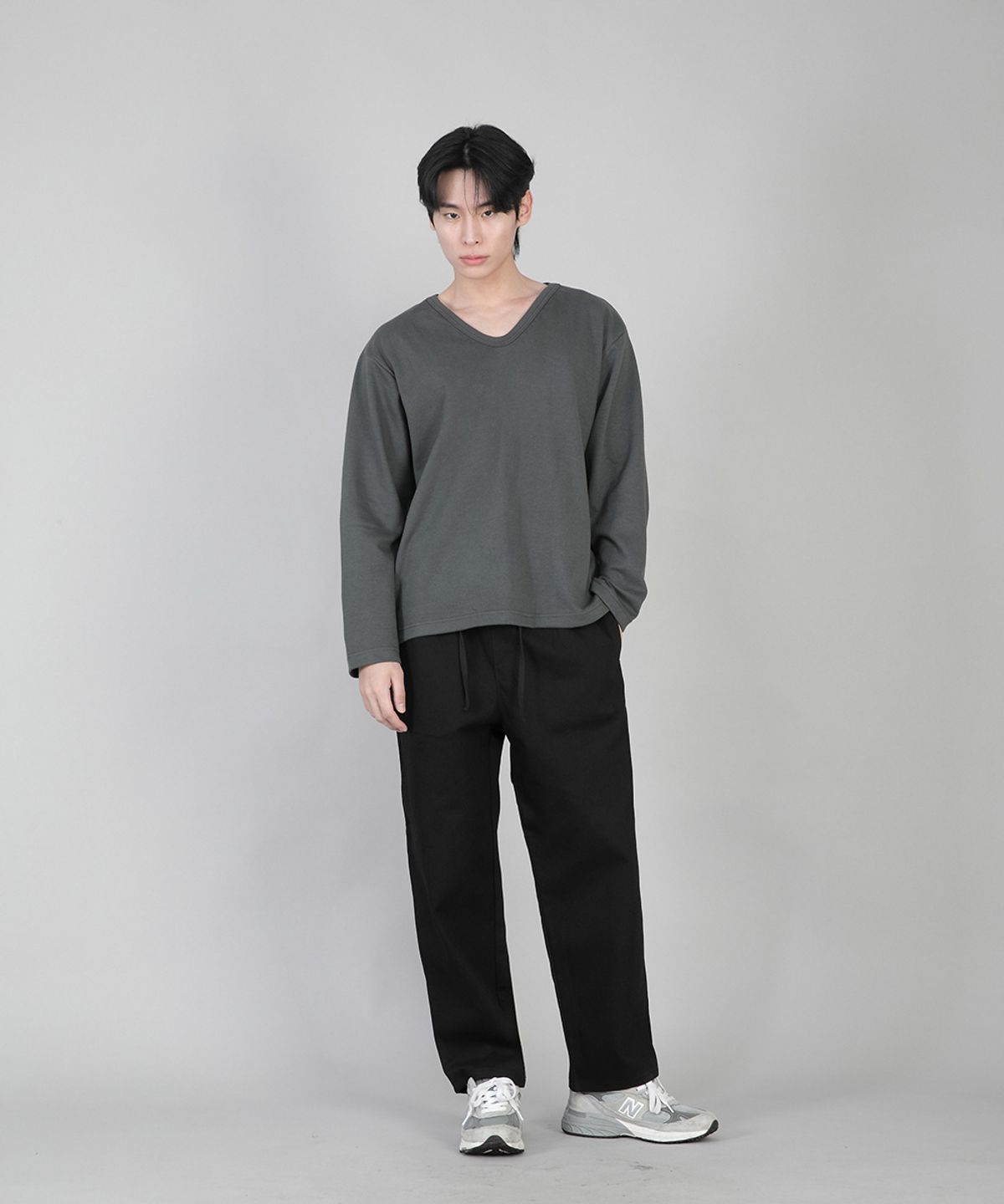 세인트크루(SAINTCREW) 무지 V넥 긴팔티 RVL-877 슬레이트 그레이