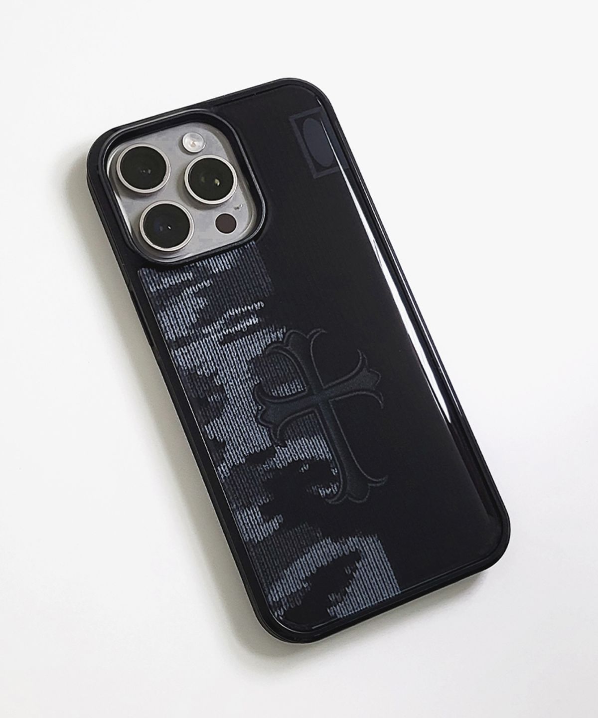 메모리즈바운더리(MEMORIESBOUNDARY) AETERNA Boundary Ritual Cross Knit Case Eternal Black (BK_Epoxy/MagSafe Glass)