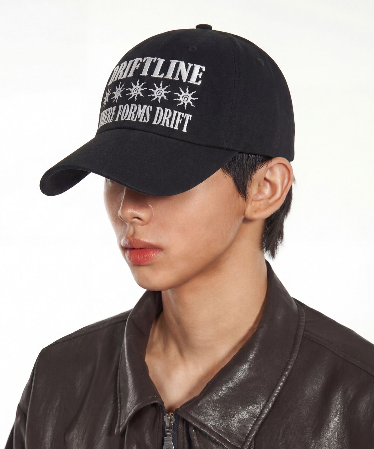 아이돈워너셀(IDWS) Drift Line Maxi Cap Black