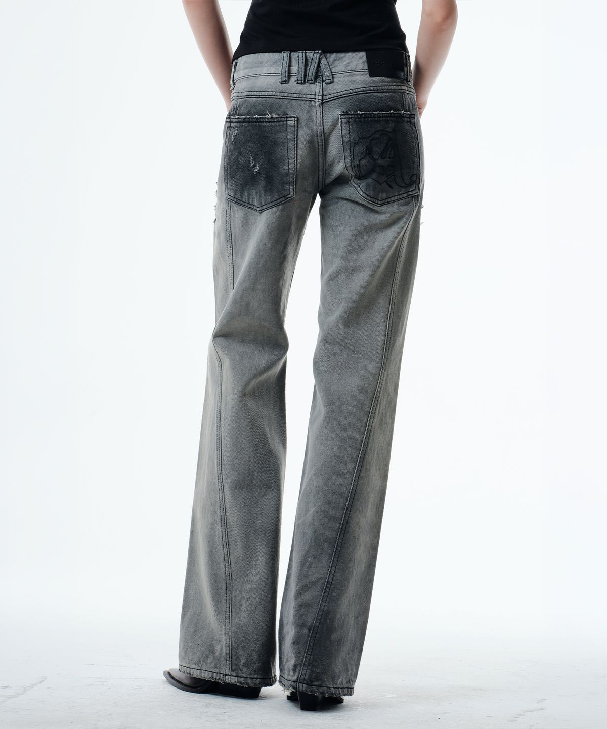 2000아카이브스(2000ARCHIVES) INES JEANS (GREY)