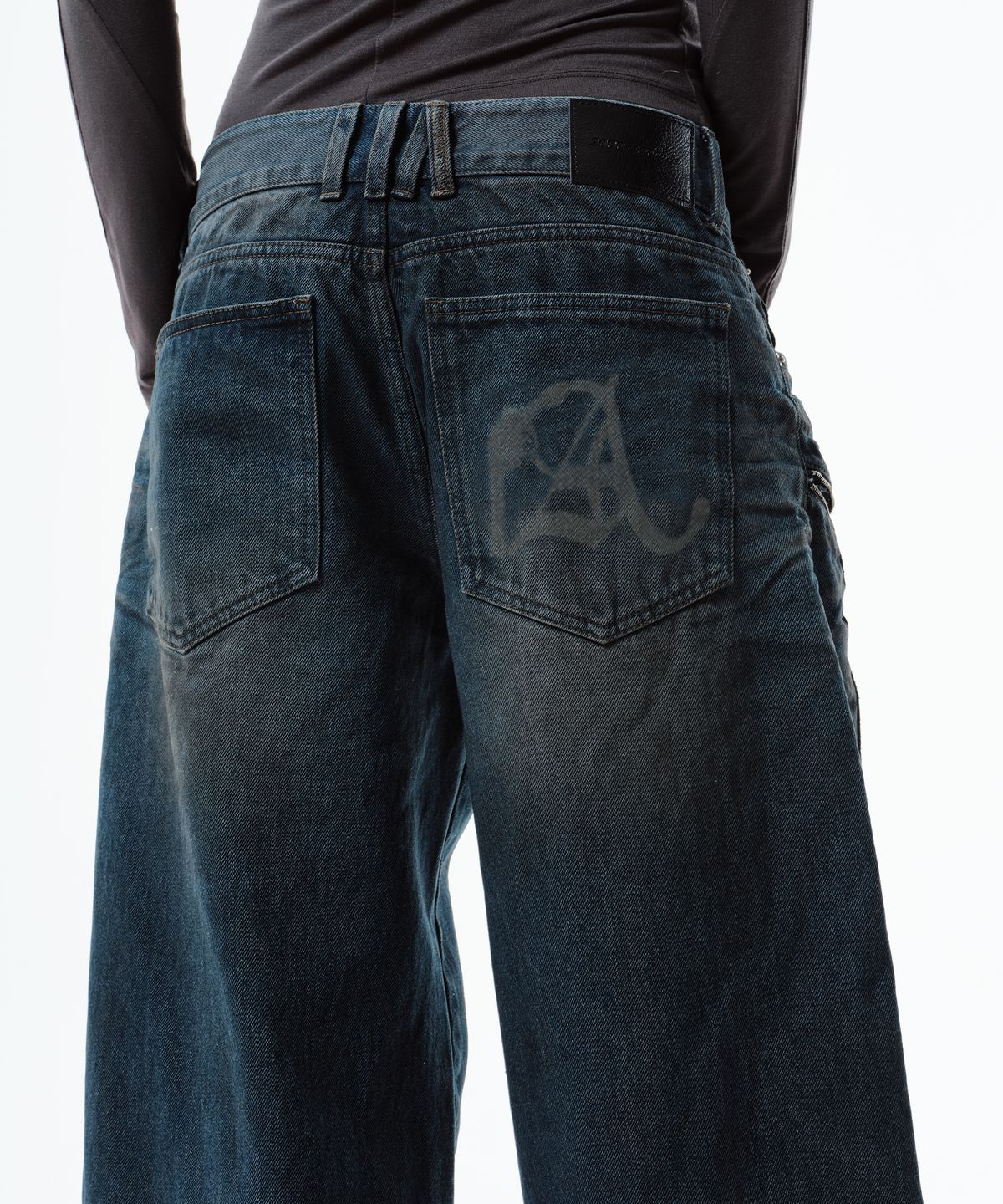 2000아카이브스(2000ARCHIVES) IVY JEANS (BLUE)