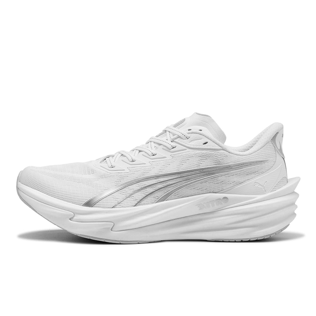 푸마(PUMA) 디비에이트 나이트로 4(31212302)