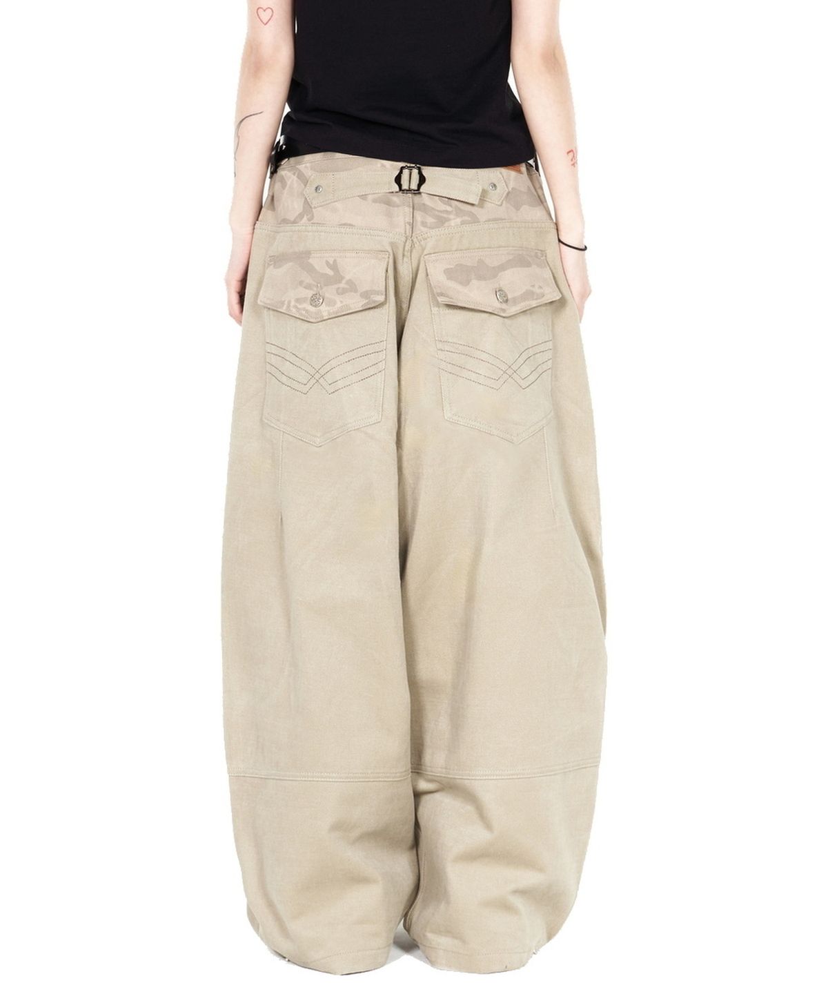 아이돈워너셀(IDWS) Hidden Camo Balloon Pants Beige