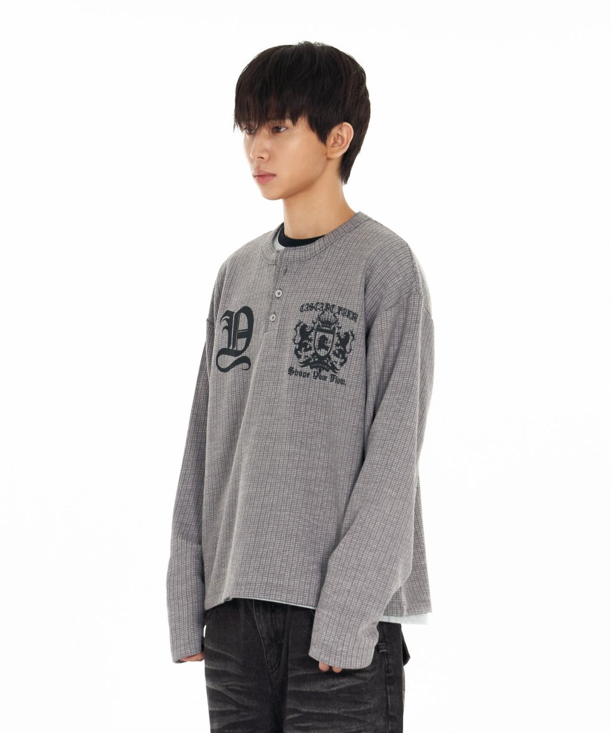 아이돈워너셀(IDWS) Shape Henley Neck Long Sleeve Gray