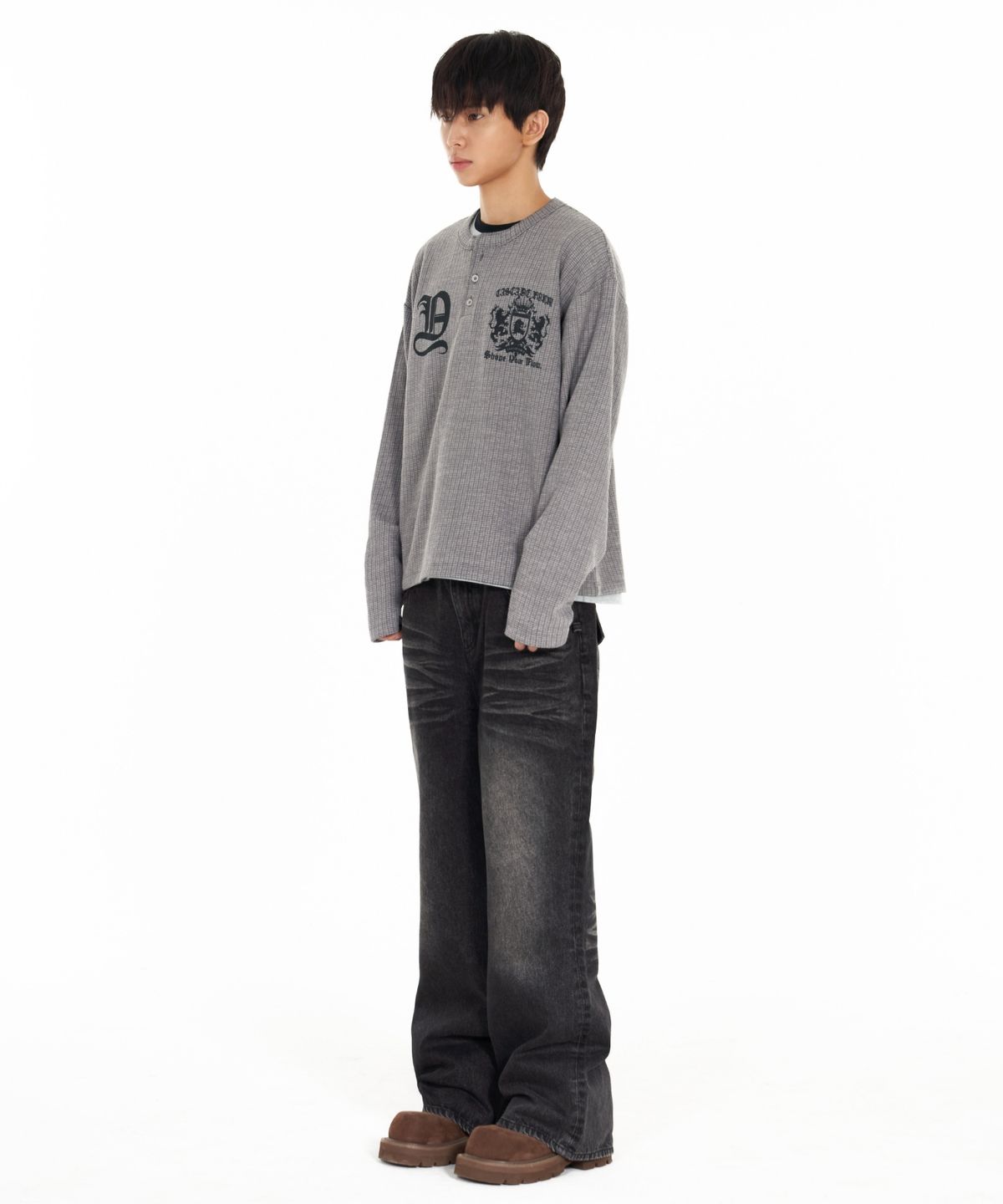 아이돈워너셀(IDWS) Shape Henley Neck Long Sleeve Gray