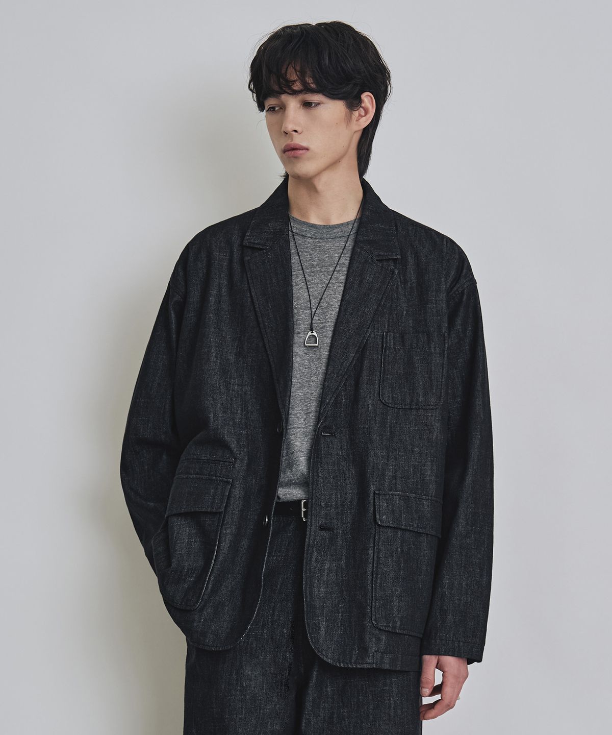 커스텀어클락(COSTUME O’CLOCK) 데님 루즈핏 워시드 블레이저 CP블랙 COOSJK044CPBLACK