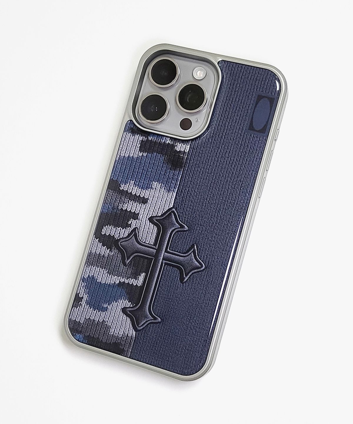 메모리즈바운더리(MEMORIESBOUNDARY) AETERNA Boundary Ritual Cross Knit Case Nocturnal Grey (SV_Epoxy/MagSafe Glass)
