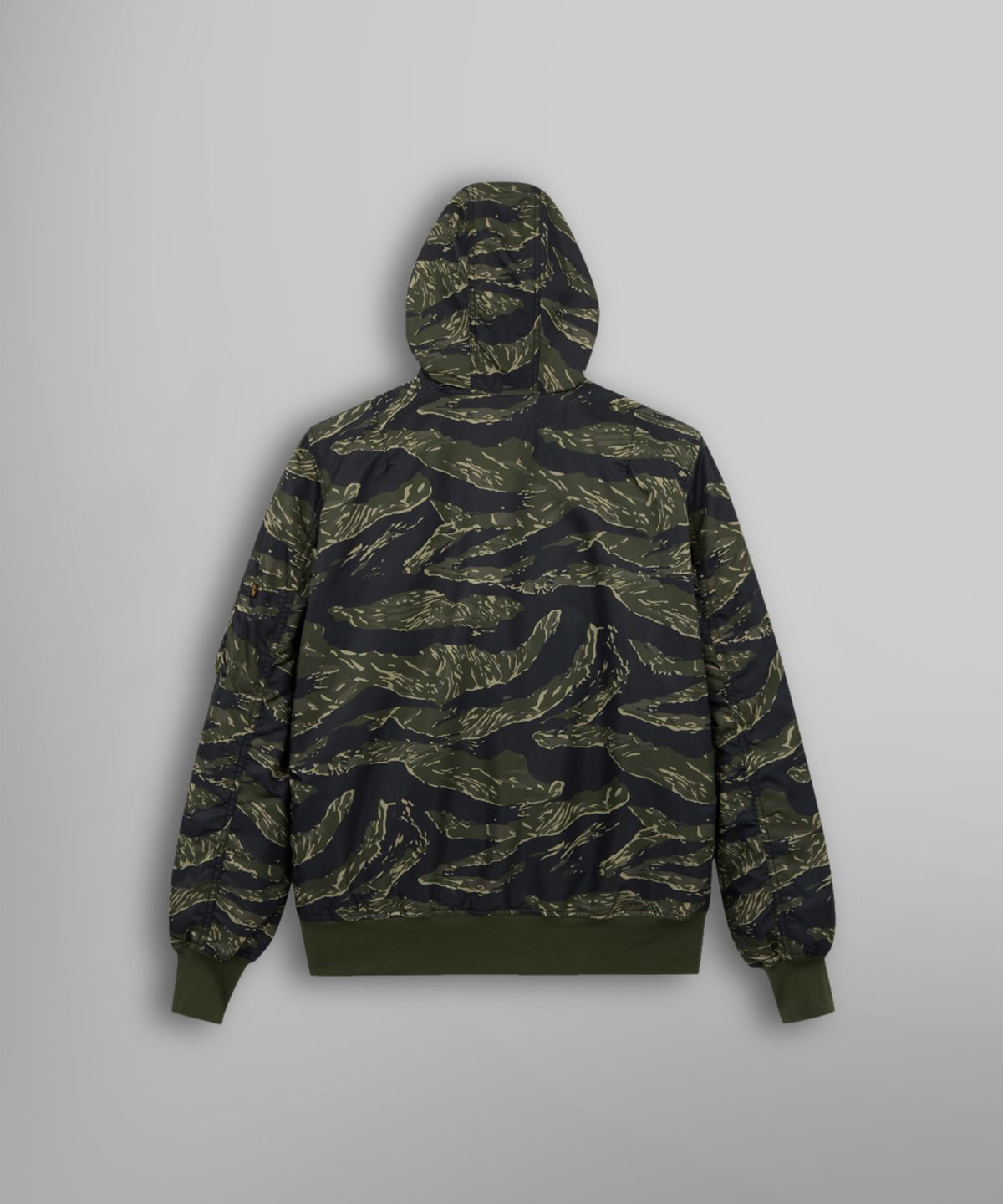 알파 인더스트리(ALPHA INDUSTRIES) L-2B 후디드 젠 II 플라이트 자켓 타이거 카모